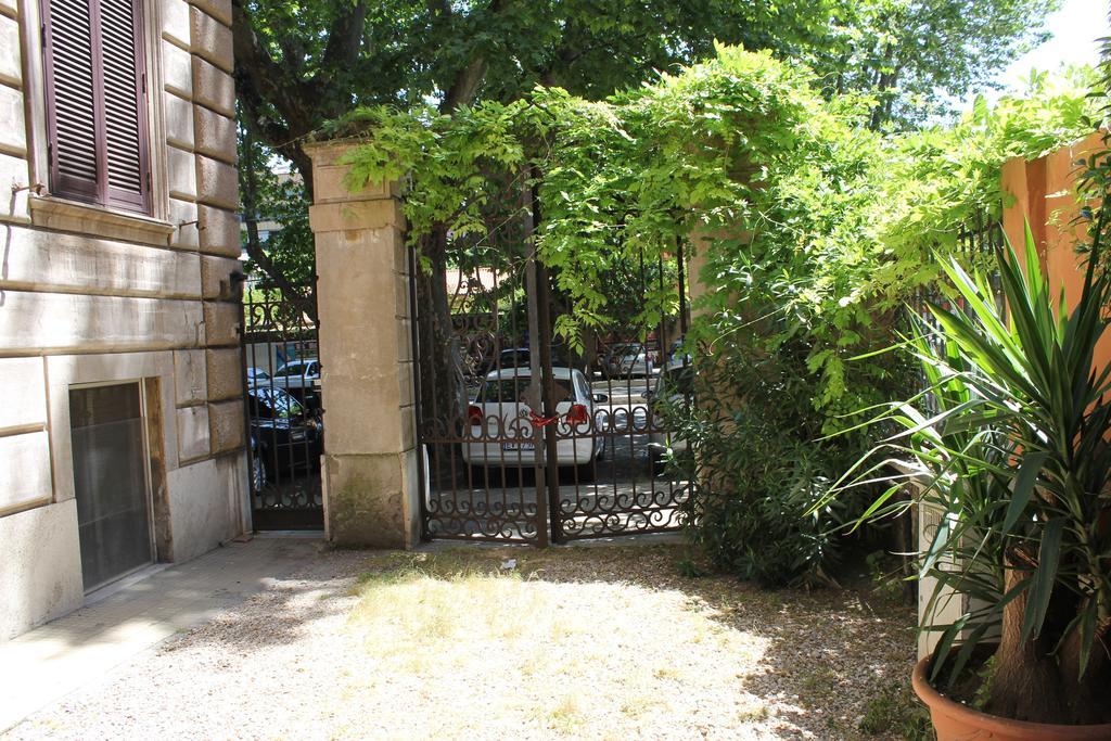 Trastevere Nievo Bed & Breakfast Rome